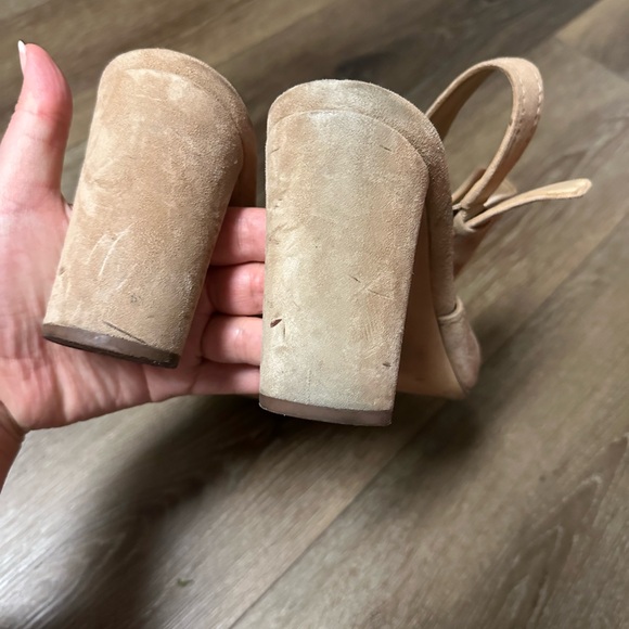 Neutral heels - Picture 5 of 7